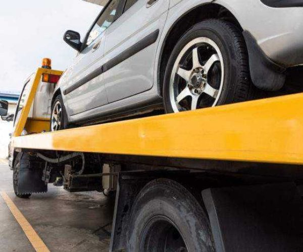 broken-car-on-flatbed-tow-truck-being-transported-2021-09-01-20-56-36-utc-scaled-750×465-1 broken-car-on-flatbed-tow-truck-being-transported-2021-09-01-20-56-36-utc-scaled-750x465-1